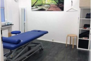 Behandlungszimmer-2 Physiotherapie ars movendi Behandlungszimmer-2 Physiotherapie ars movendi