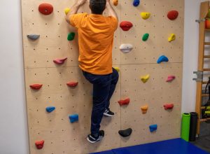 Therapeutisches Klettern in – Physiotherapie ars movendi Therapeutisches Klettern in - Physiotherapie ars movendi