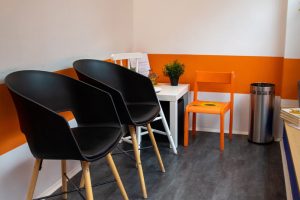 Wartezimmer – Physiotherapie ars movendi in Ratingen Wartezimmer - Physiotherapie ars movendi in Ratingen